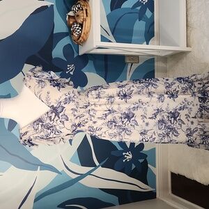 Express Printed V-Neck Ruffle Maxi Dress Size XS